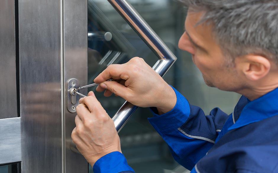porte installation Évry