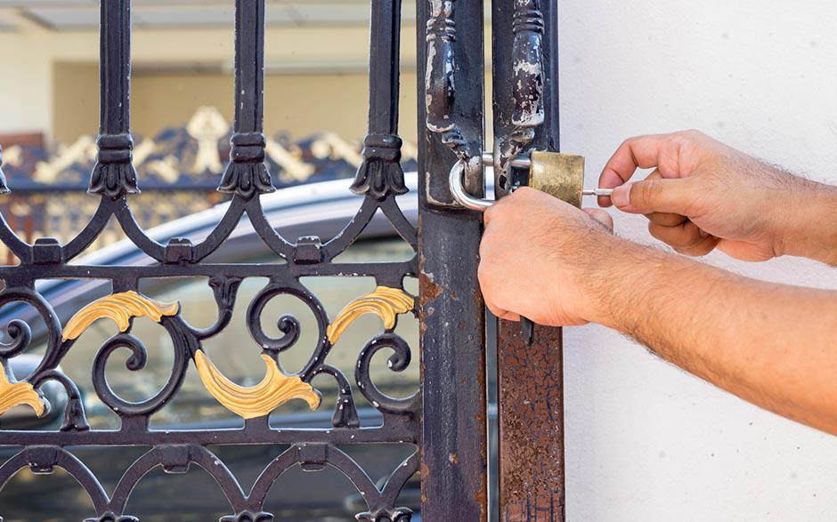 porte installation Évry